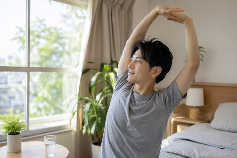 健やかな髪を育てるために大切な規則正しい生活習慣。育毛サプリの効果を最大限に引き出すための朝のストレッチ。